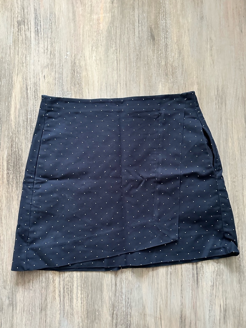GAP Women’s Navy Mini Skirt with Polka Dot Print